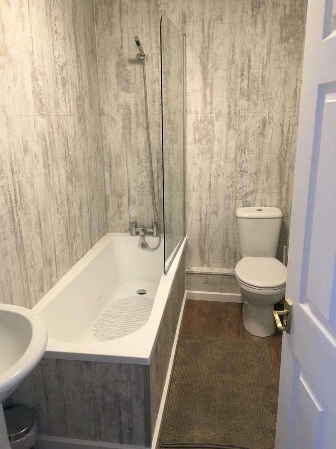 Highgate Inn Hotel 펨브로크 외부 사진